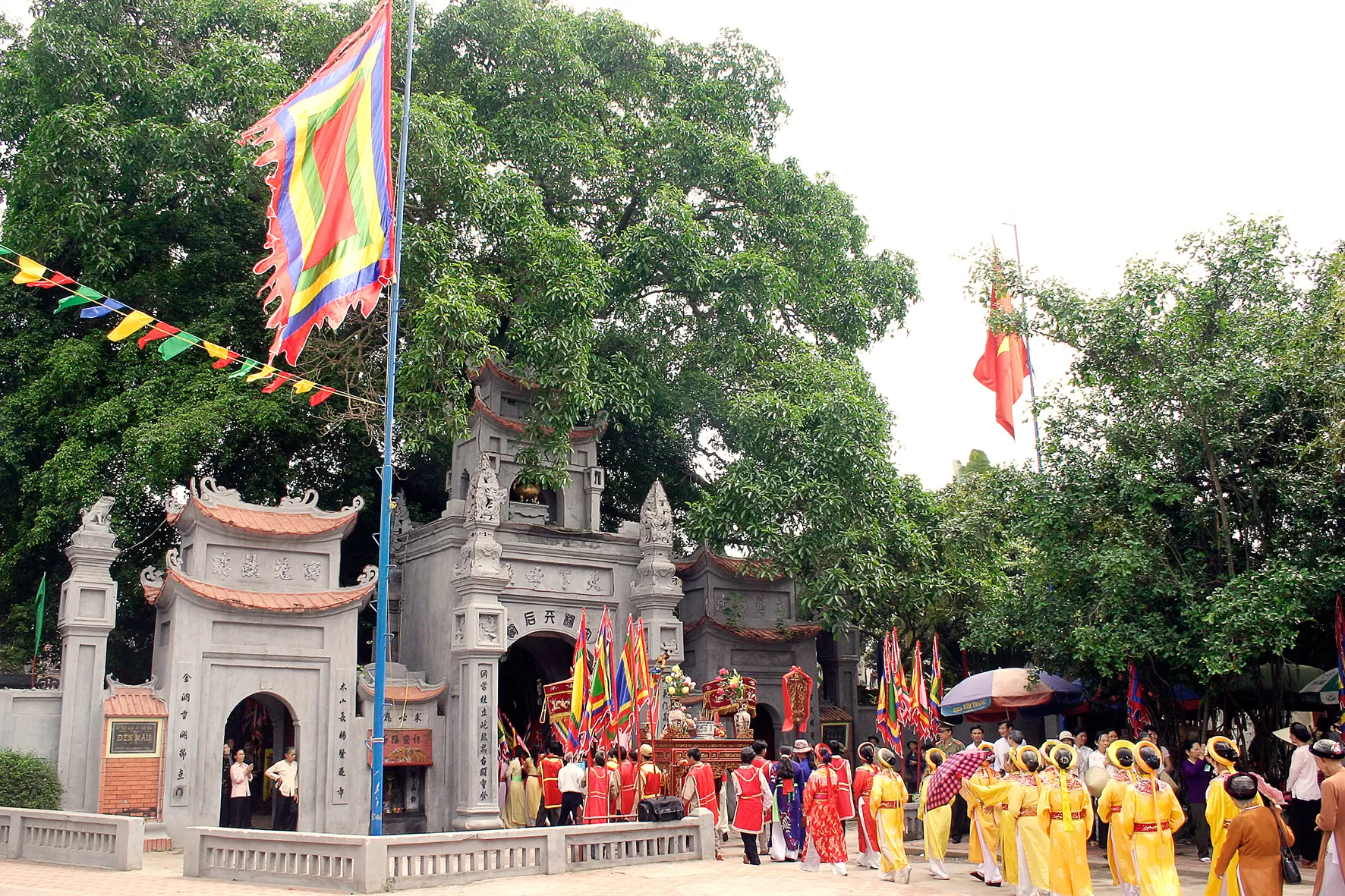 Taxi Nội B&agrave;i đi Hưng Y&ecirc;n