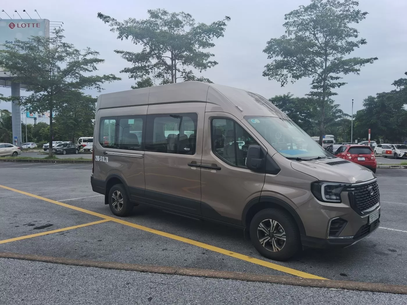 Xe 16 chỗ Hà nội đi Nội Bài -2