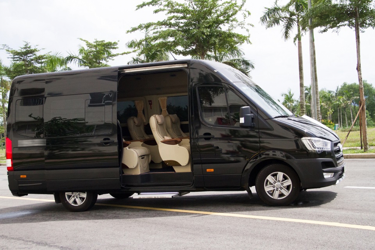 Cấm cải tạo &ocirc; t&ocirc; 16 chỗ th&agrave;nh xe Limousine chở kh&aacute;ch từ ng&agrave;y 1/9