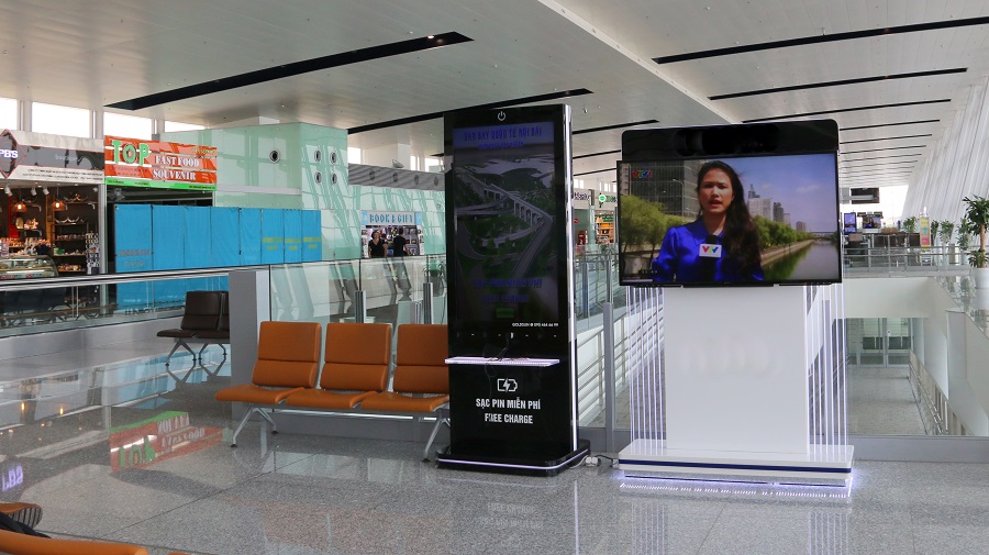 Điểm sạc pin thiết bị điện tử miễn phí ở Sân Bay Nội Bài | Taxi sân bay rẻ