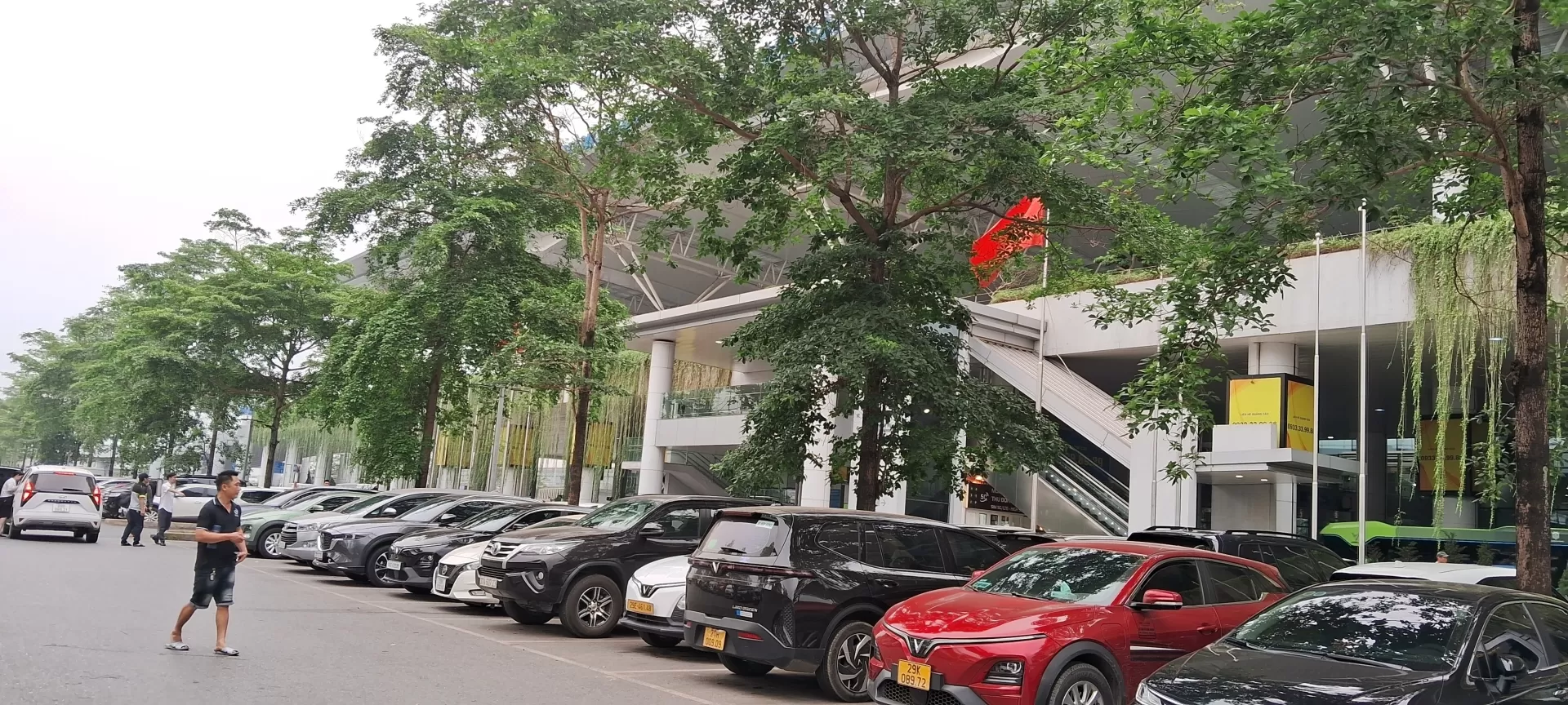Taxi Nội Bài đi Nhà hát lớn Hoàn Kiếm Hà Nội,giá xe 250k/4 chỗ