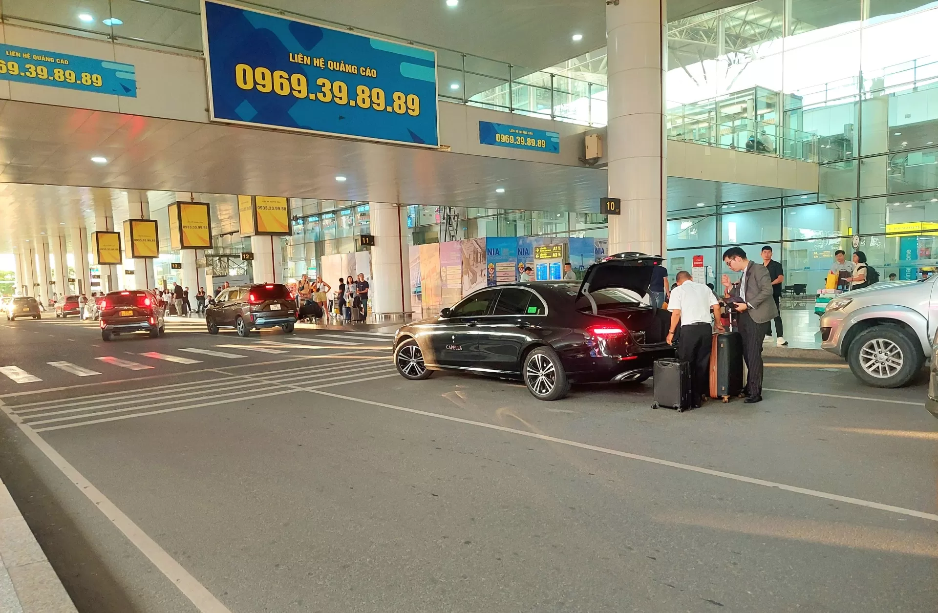 Taxi Nội Bài đi Hồ Hoàn Kiếm Hà Nội giá xe 4 chỗ chỉ 250k